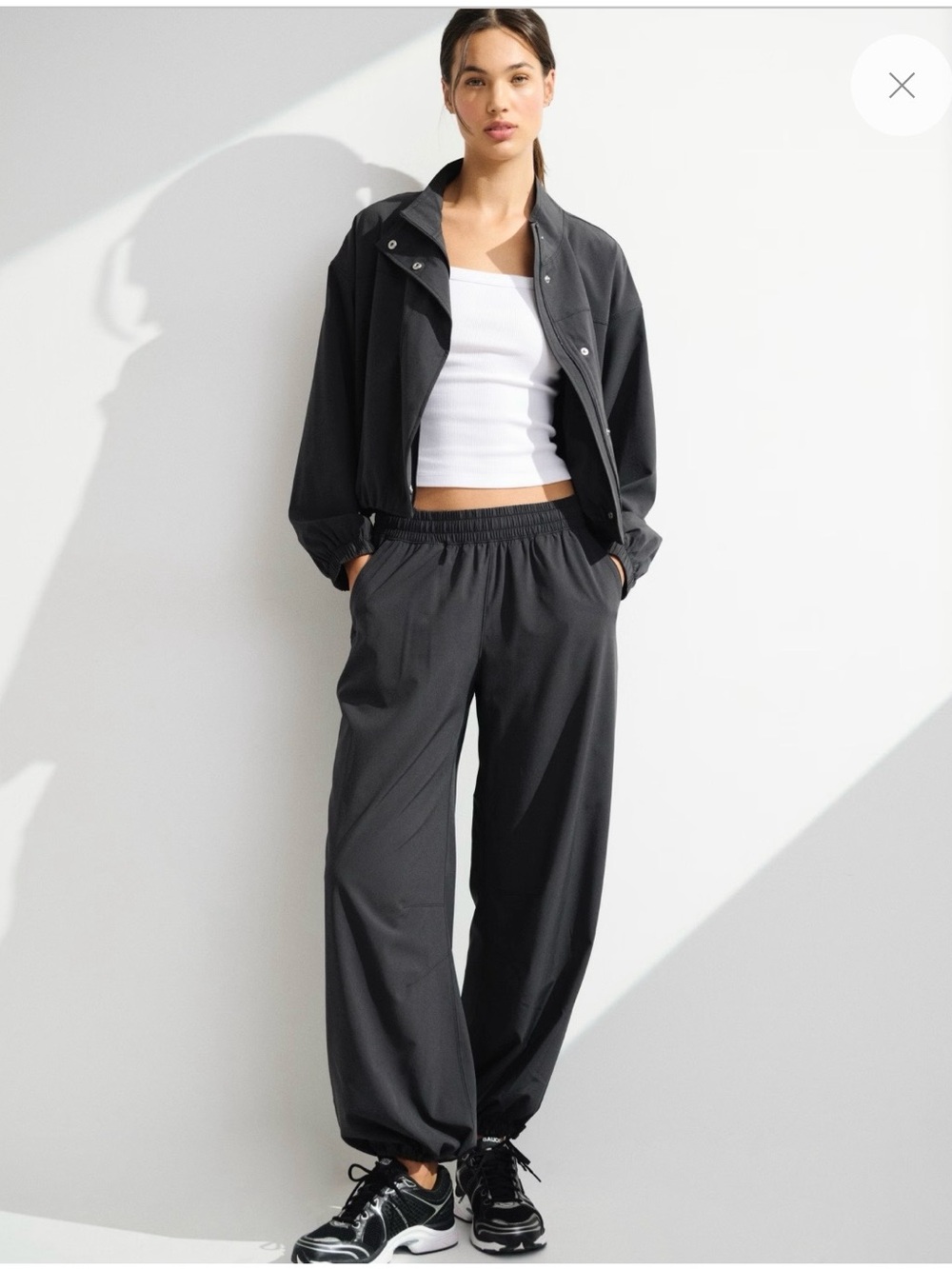 Abercrombie & Fitch YPB motionTEK Convertible Balloon Pant NWOT - Medium